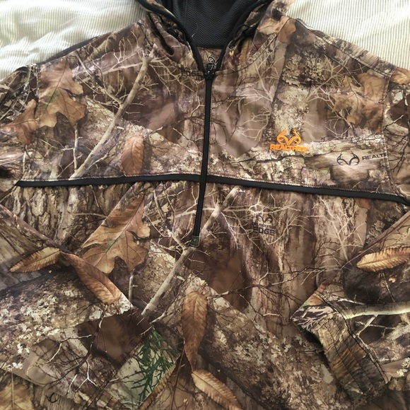 Realtree Edge camouflage pullover soft shell - Picture 2 of 6